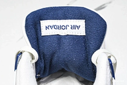 Hyperoad “Navy” x 4 Nike SB Jordan Air 1018